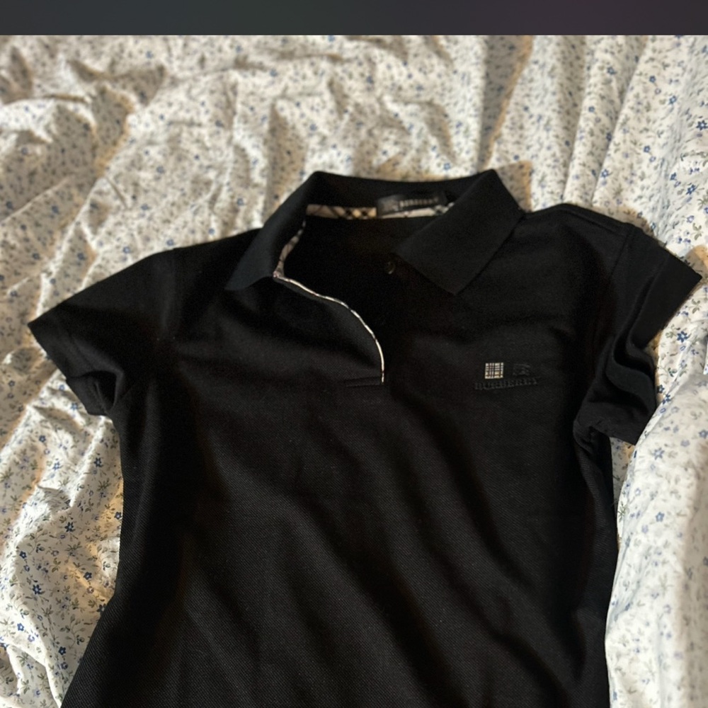Burberry Black Crop Top